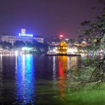 Hoan Kiem Lake bei Nacht