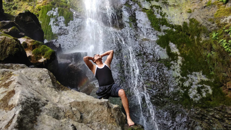 Wasserfall_in_Nanital