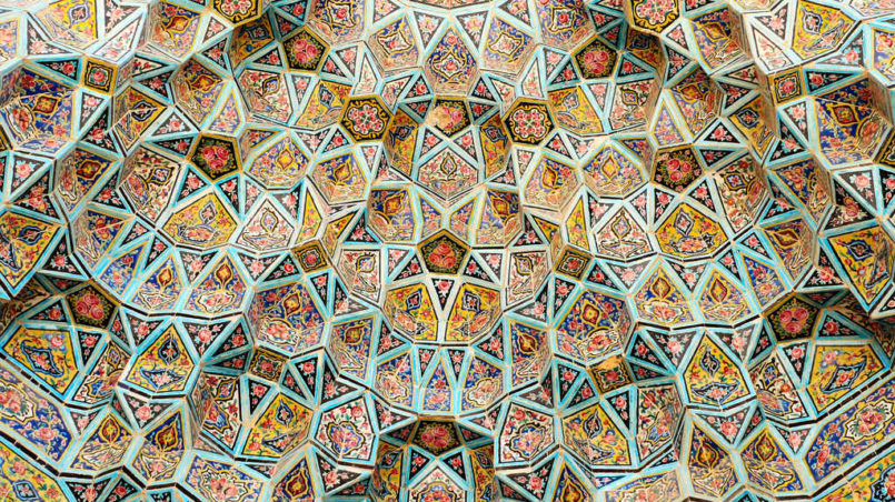 Nasr_ol_Molk_mosque_vault_ceiling