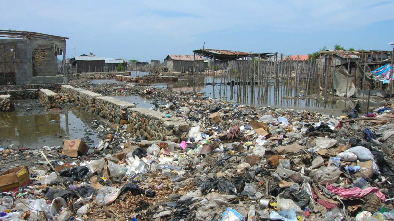 Solid_waste_used_to_build_a_road-