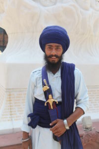 Sikh_devotee_4